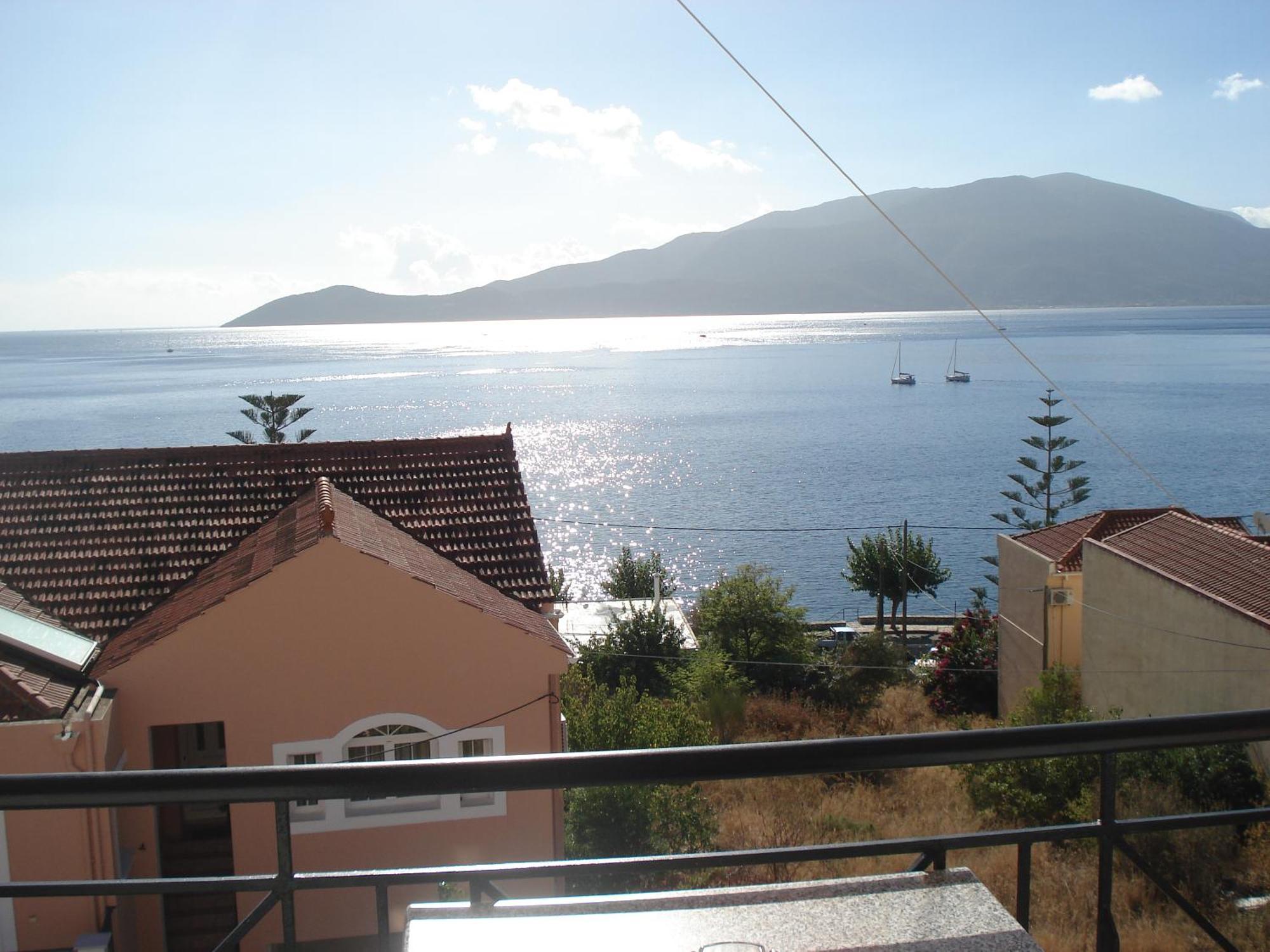 Mema'S Apartment Agia Efimia Room photo