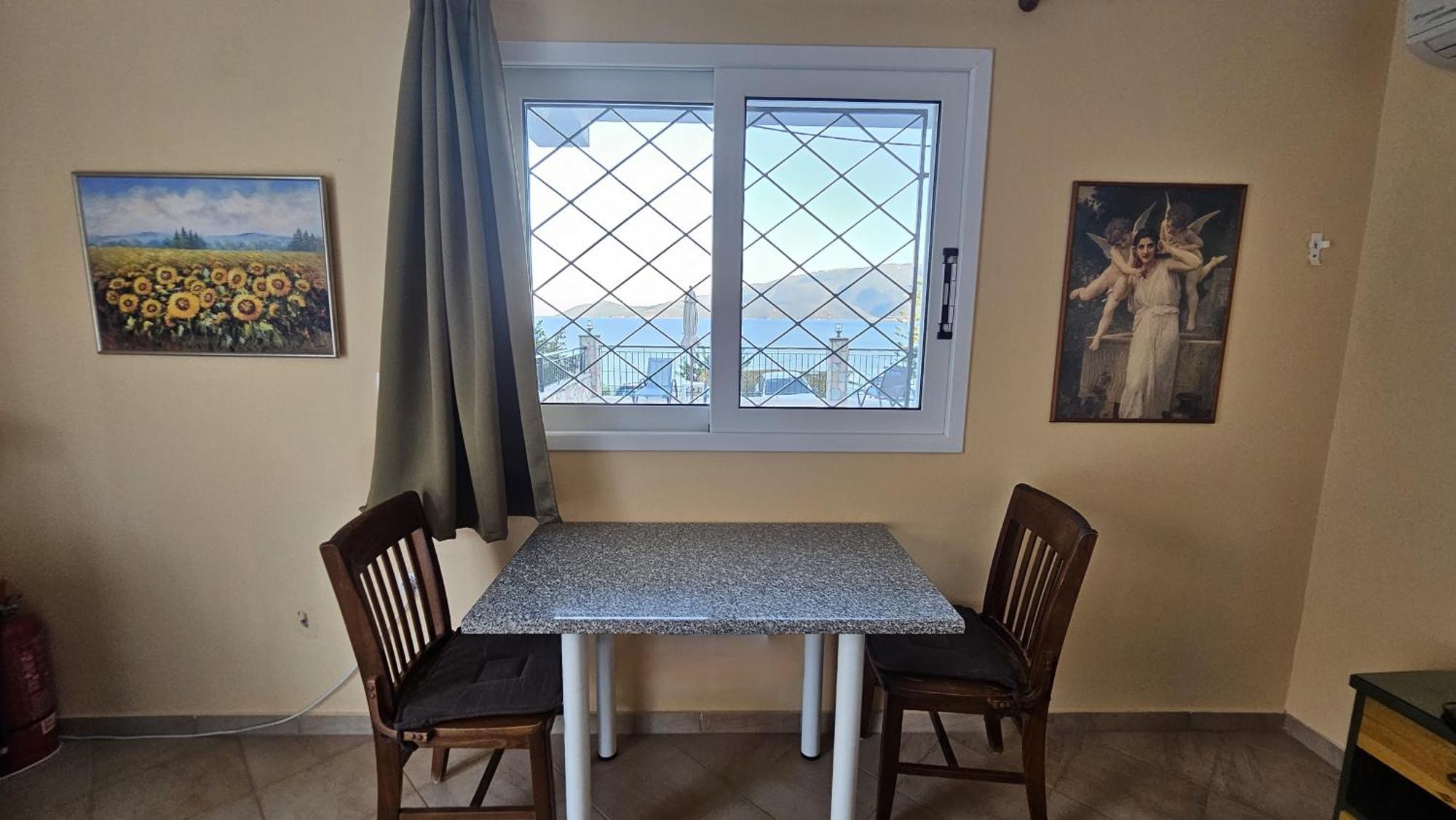Mema'S Apartment Agia Efimia Room photo
