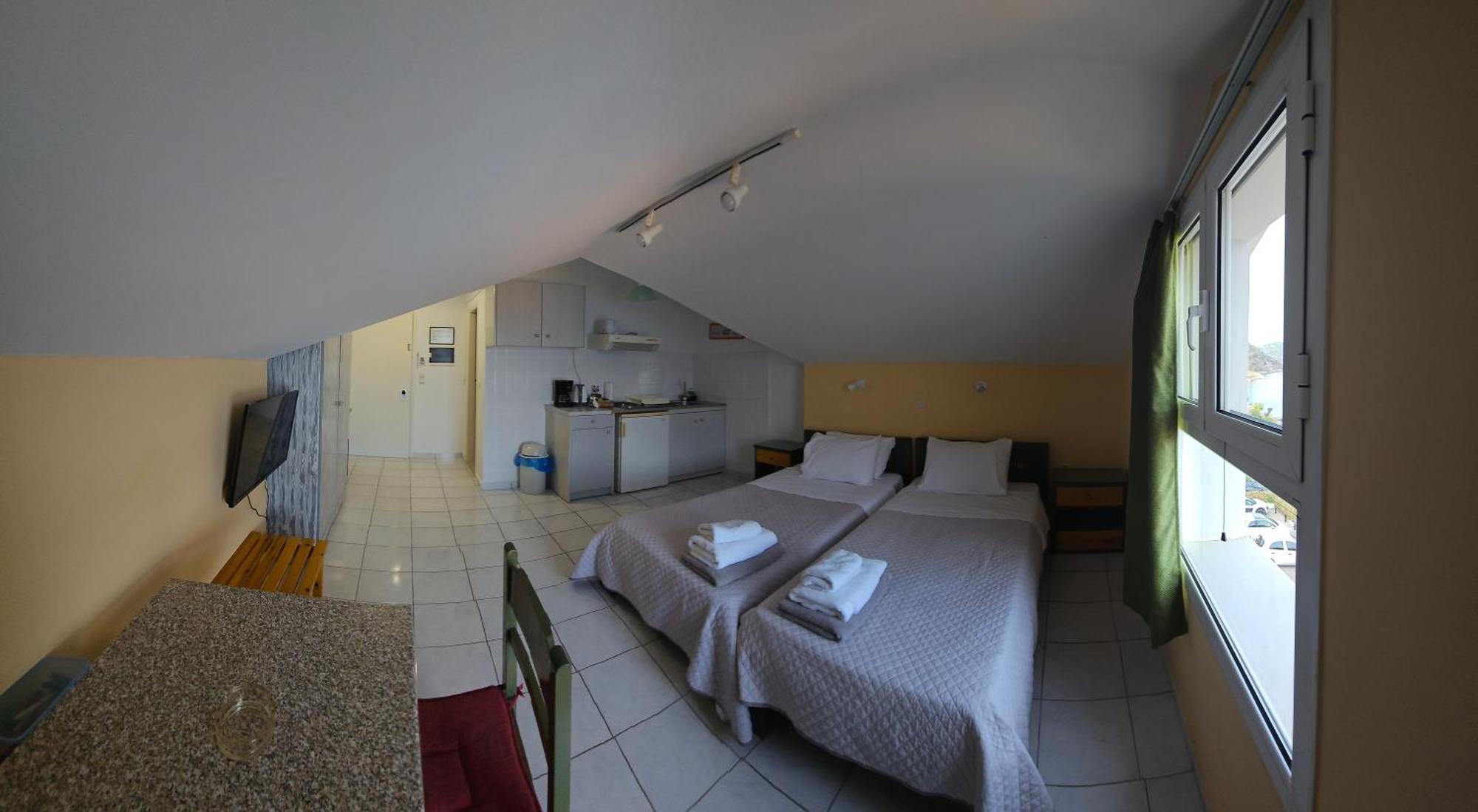 Mema'S Apartment Agia Efimia Room photo