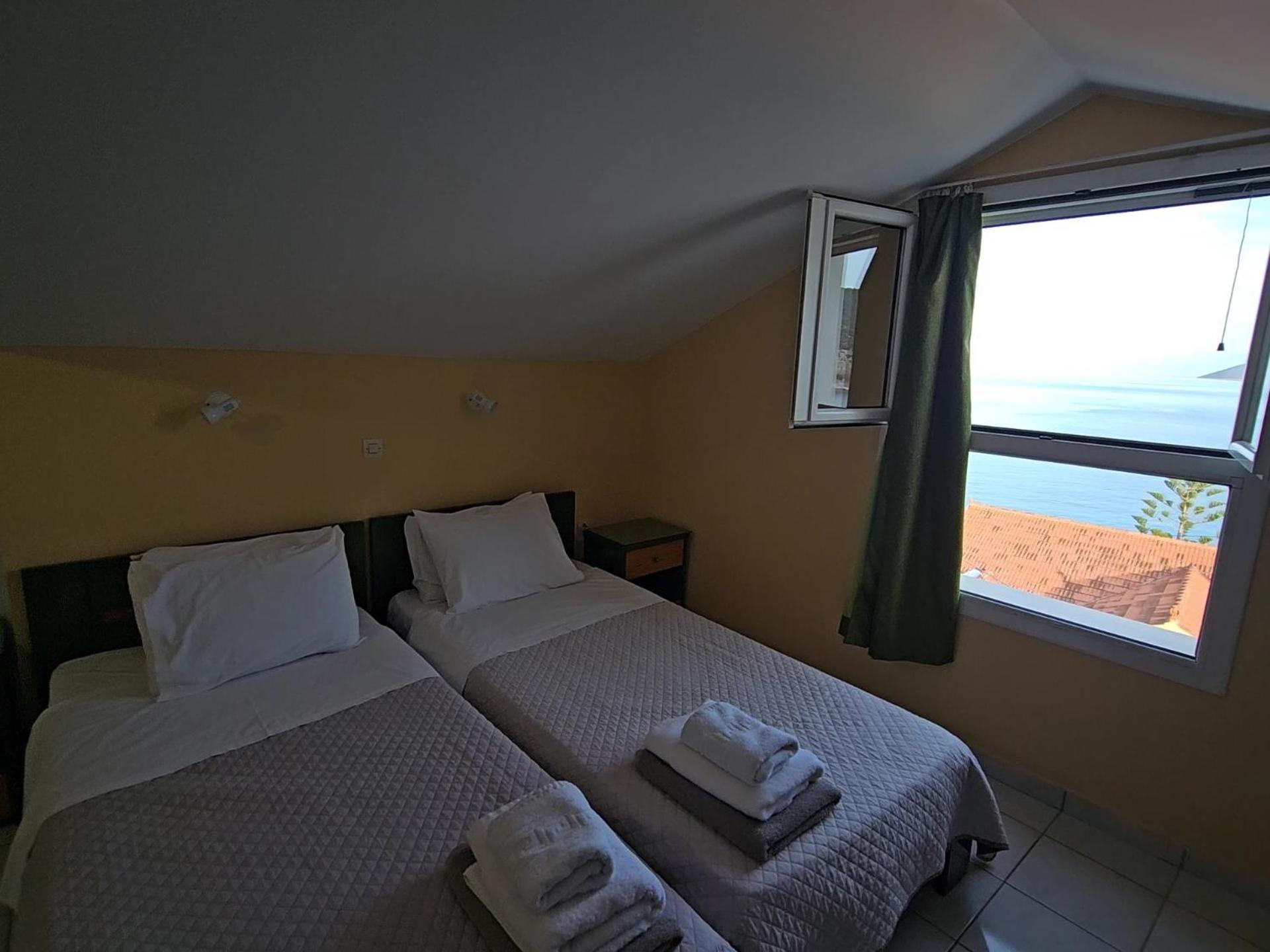 Mema'S Apartment Agia Efimia Room photo